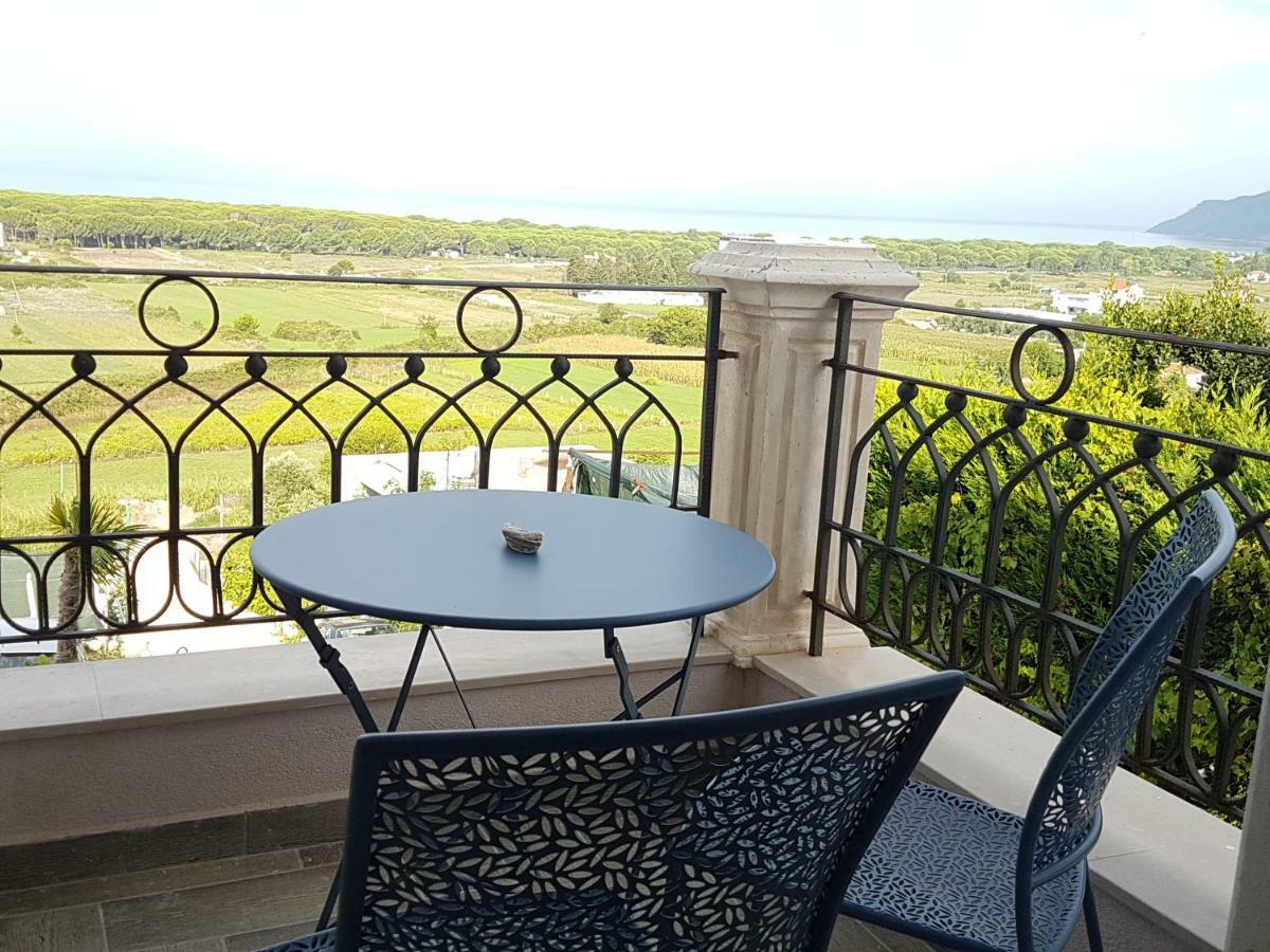 Villa Luiss Panorama ดูร์เรส ภายนอก รูปภาพ